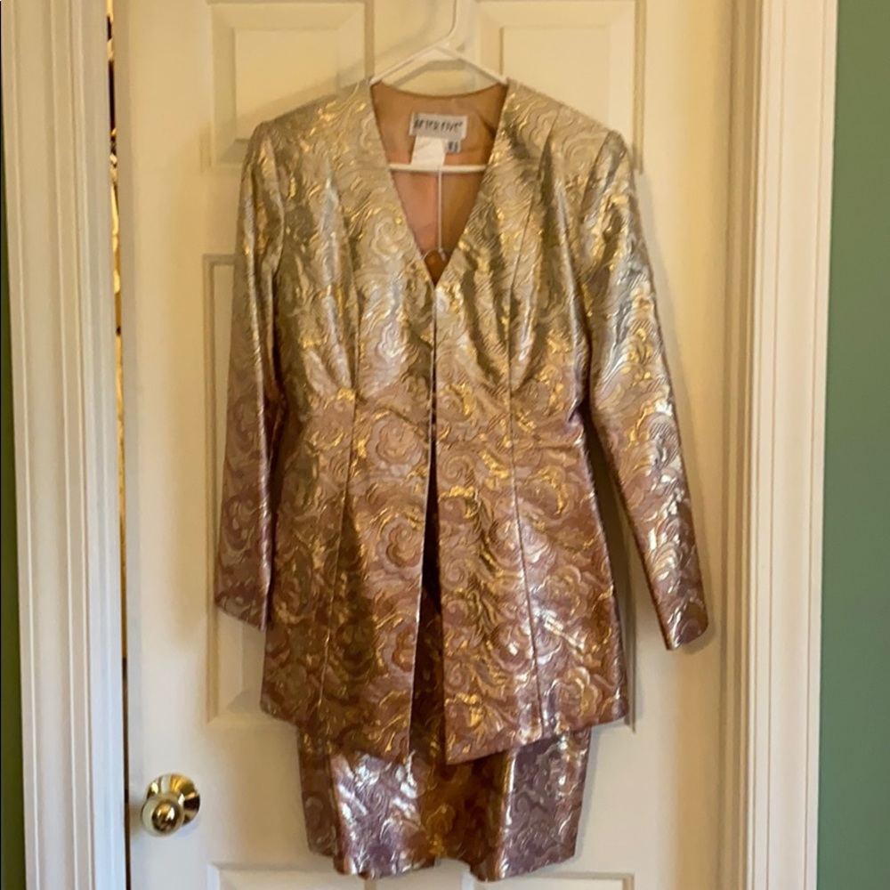 Elegant two-piece ensemble, skirt and top